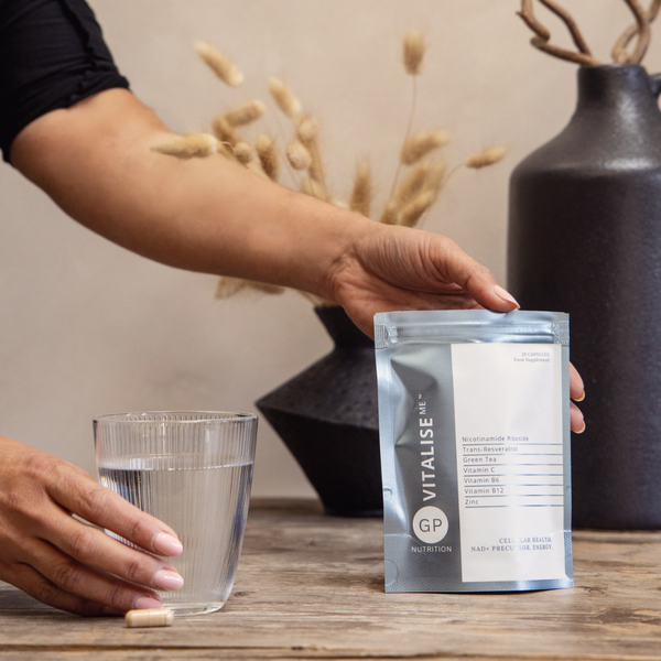 VITALISE ME od Gabriely Peacock (Resveratrol)